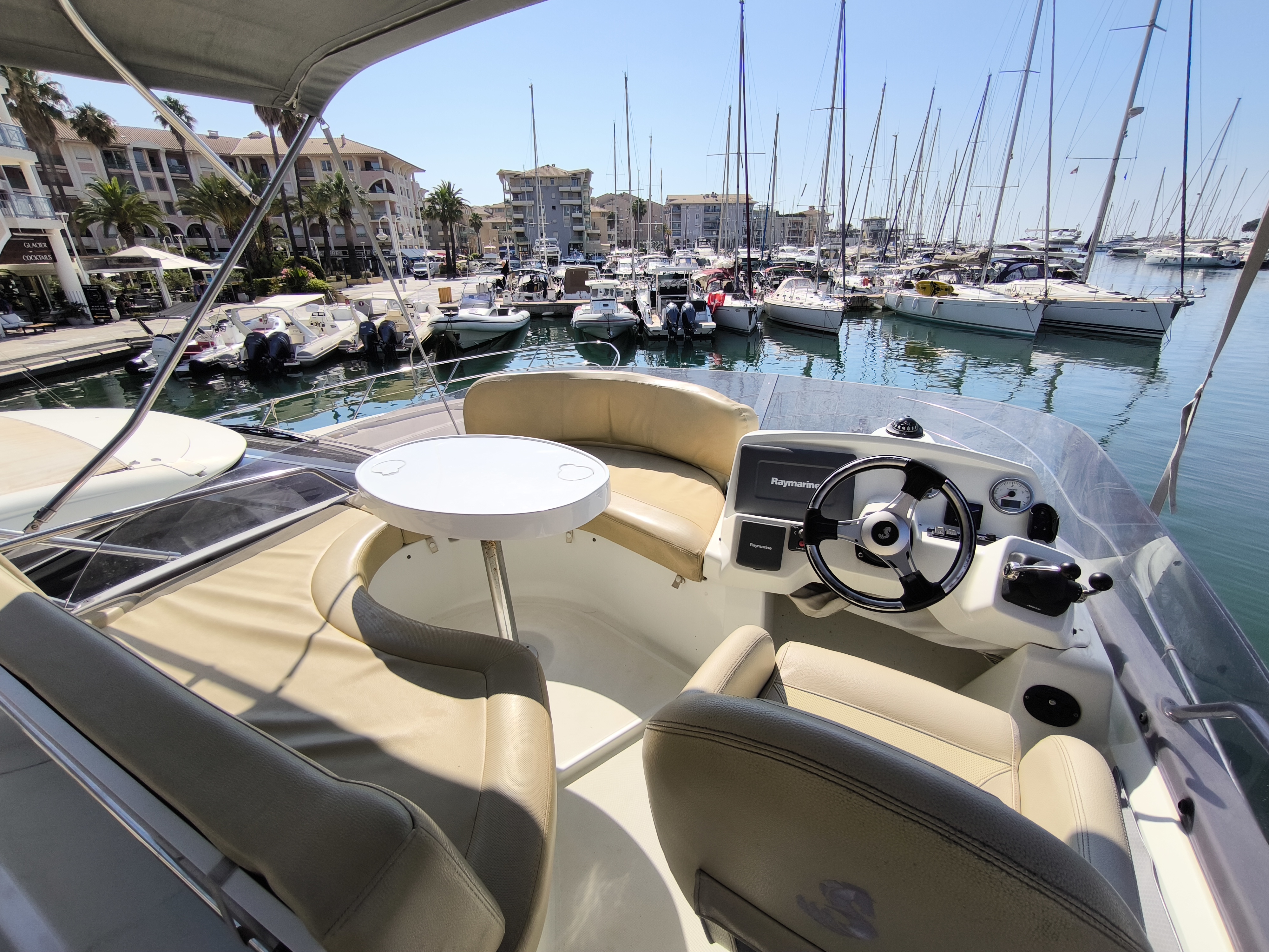 slider 59 Beneteau Antares 36